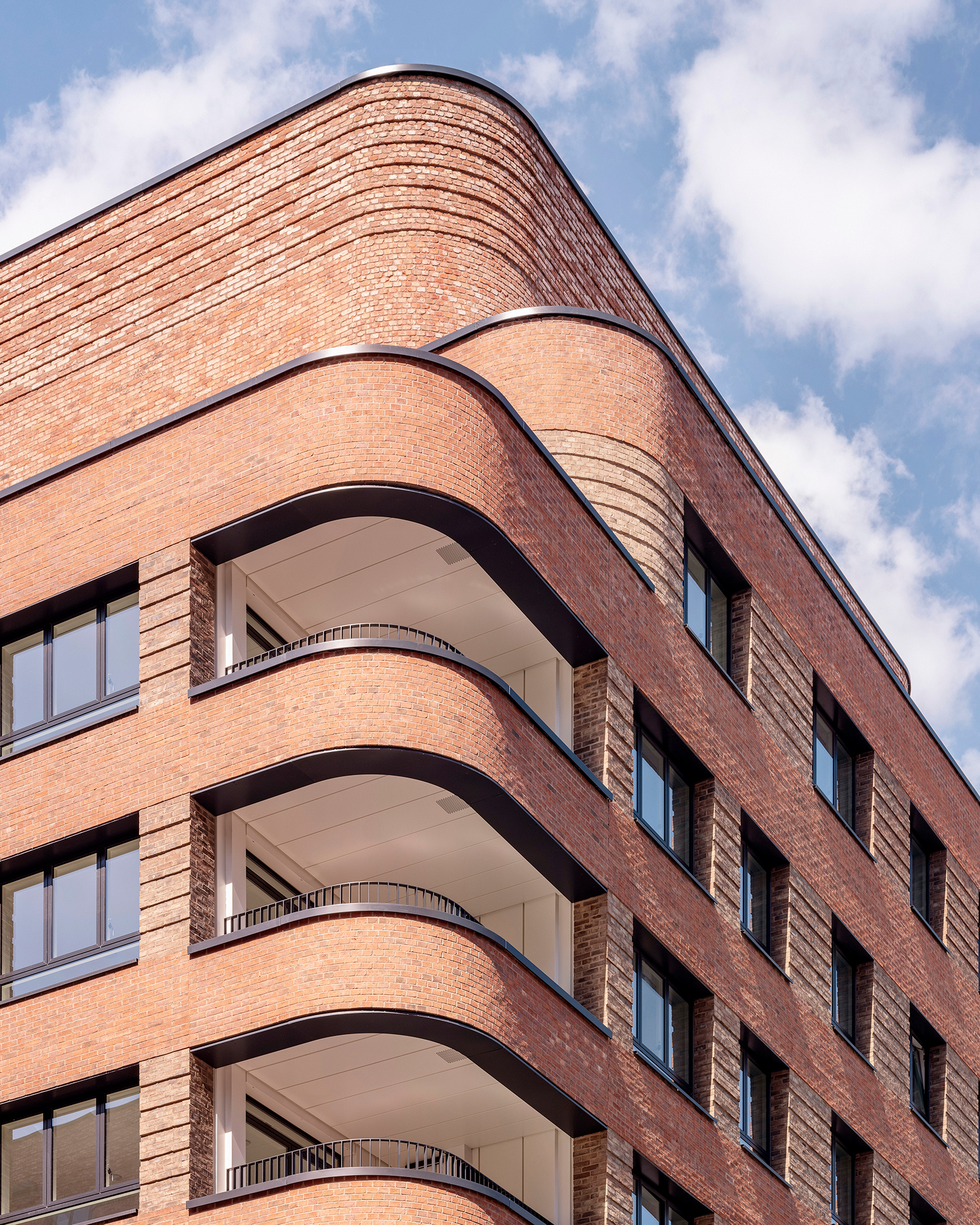 Bulrush Court - Balcony Detail
